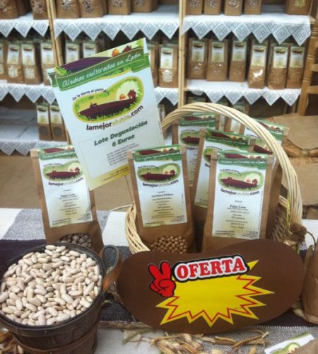 Todo este trabajo sirve para que usted pueda comprar las mejores alubias en nuestra tienda, en las mejores tiendas de productos gourmet o en nuestra web. En la web además podrá encontrar el punto de venta más próximo o ponerse en contacto con nosotros.
